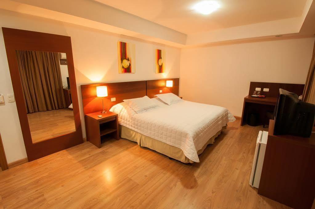 Jacques Georges Tower Hotell Pelotas Exteriör bild